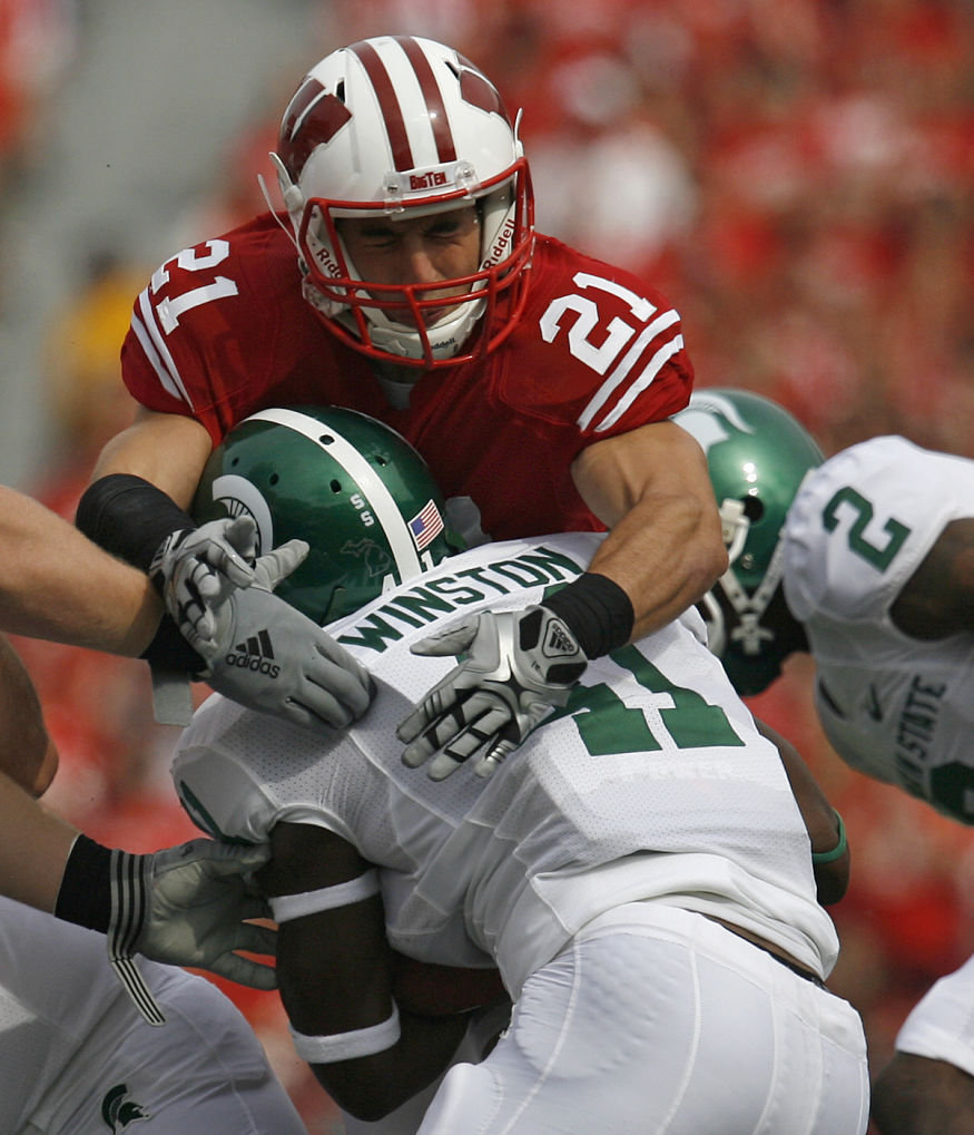 Chris Maragos 21